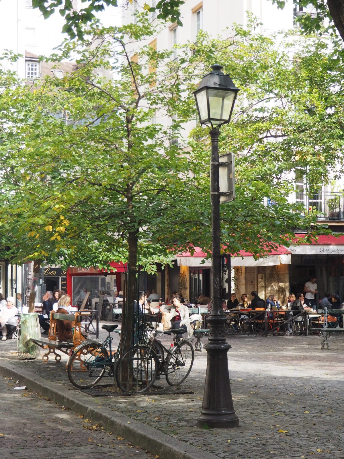 Place_du_Marché_Sainte-Catherine, Marais