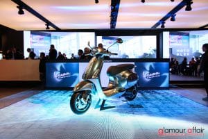 Eicma 2016, Milano Rho Fiera; Stand Piaggio; vespa elettrica