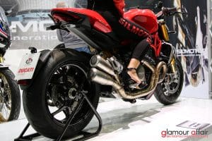 Eicma 2016, Milano Rho Fiera; Stand Ducati; Eicma Girl