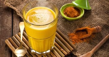 GOLDEN MILK: IL NUOVO DRINK DI TENDENZA