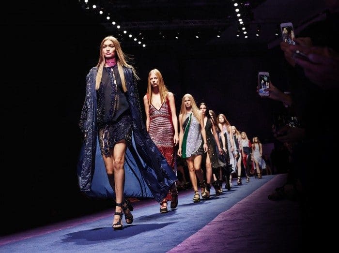 Sfilata Versace tenutasi a Milano il 23 Sep 2016