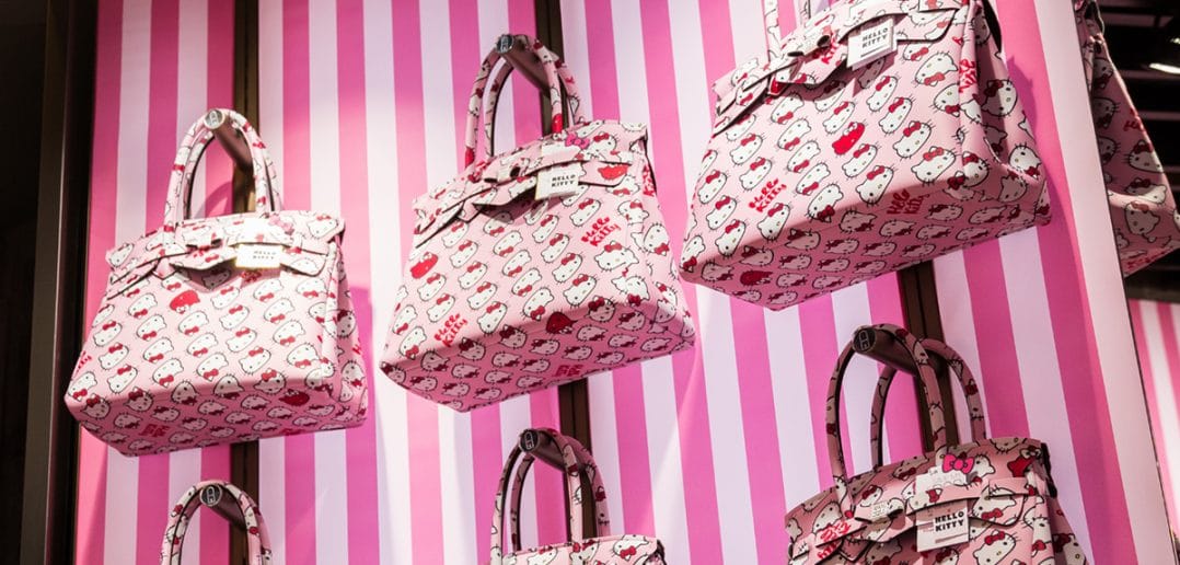 SAVE MY BAG INCONTRA HELLO KITTY! - GlamourAffair SAVE MY BAG INCONTRA HELLO KITTY! - GlamourAffair