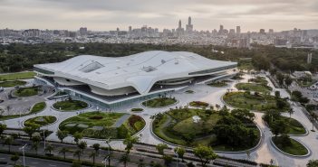 KAOHSIUNG CENTRE FOR ARTS | Public architecture KAOHSIUNG CENTRE FOR ARTS, GlamourAffair Vision 15, maggio/giugno 2021. Magazine di fotografia, arte e design di Glamouraffair.com