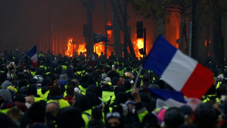 Våld i Paris – inte bara Gula västar!