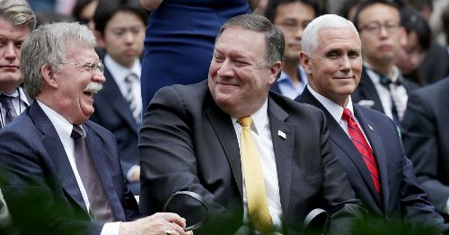 Motsättningar mellan Trump, och Pompeo & Bolton om krigsinsatser i Iran och Venezuela?