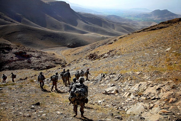 Kriget mot Afghanistan är förlorat, men USA försöker fortfarande hålla en fot i dörren