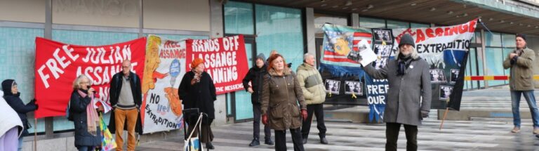 Lyckad manifestation för Assange och yttrandefriheten förra lördagen. Hälsningar från Väst-Sverige, tal av FIB:s ordförande!