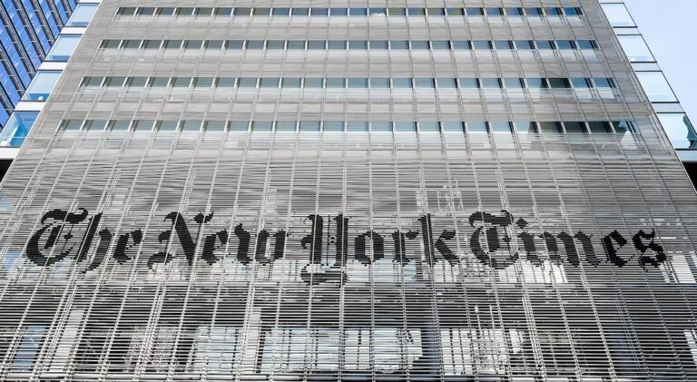 Skäms, New York Times!” Forskare talar om medie-desinformation om COVID-19 i Kina