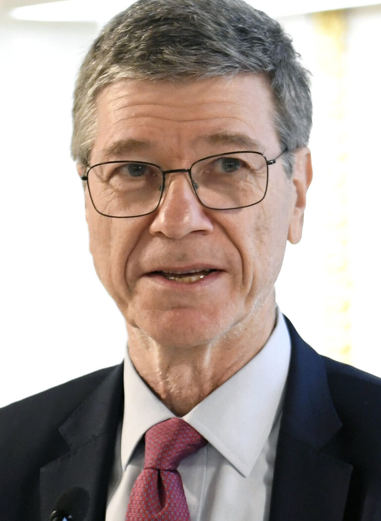 Jeffrey Sachs om världsläget i FN och i samtal med Alexander Mercouris och  Alex Christoforos