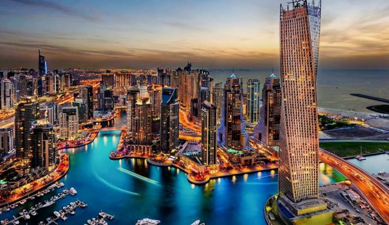 Förenade Arabemiraten-01-810-468-Dubai
