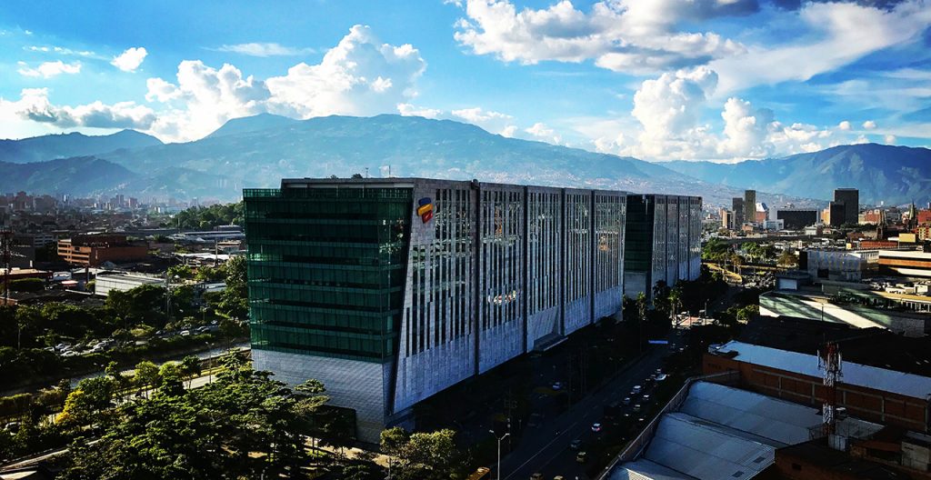 Understanding the Salary Structure in Colombia globedesk.one