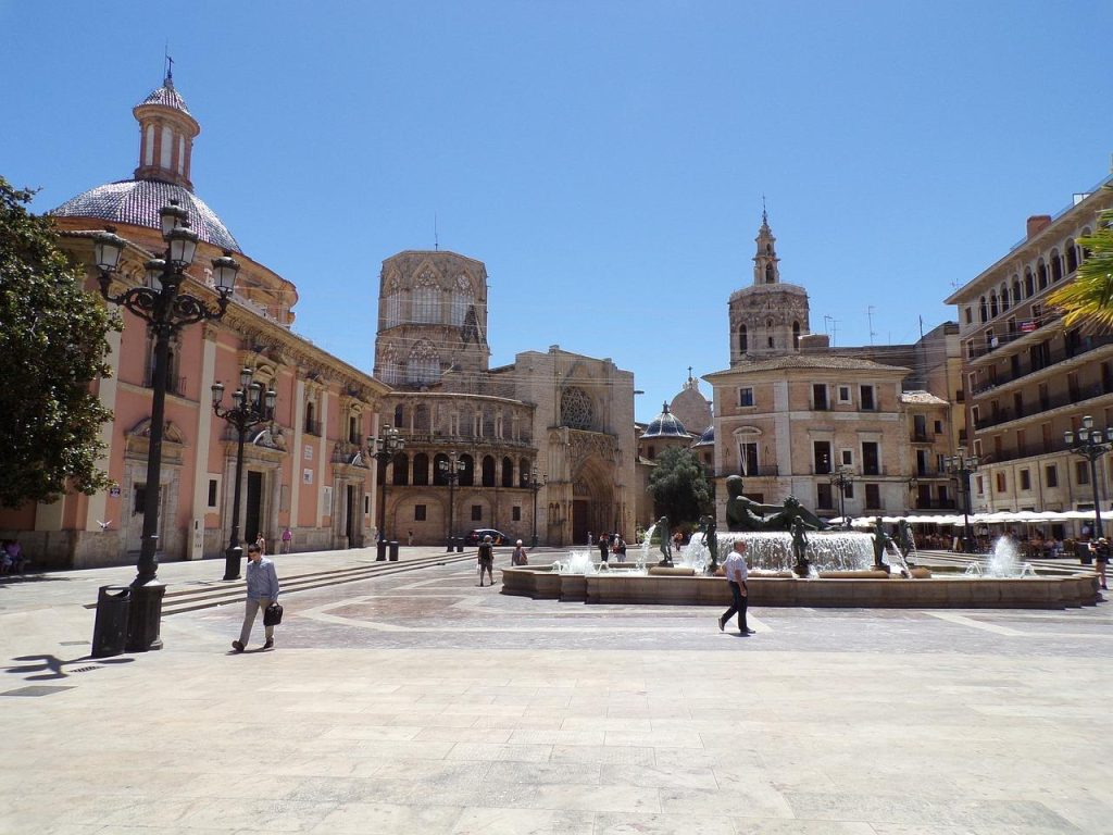 Things to do in Valencia, Spain right now. Top 8 magic attractions 1