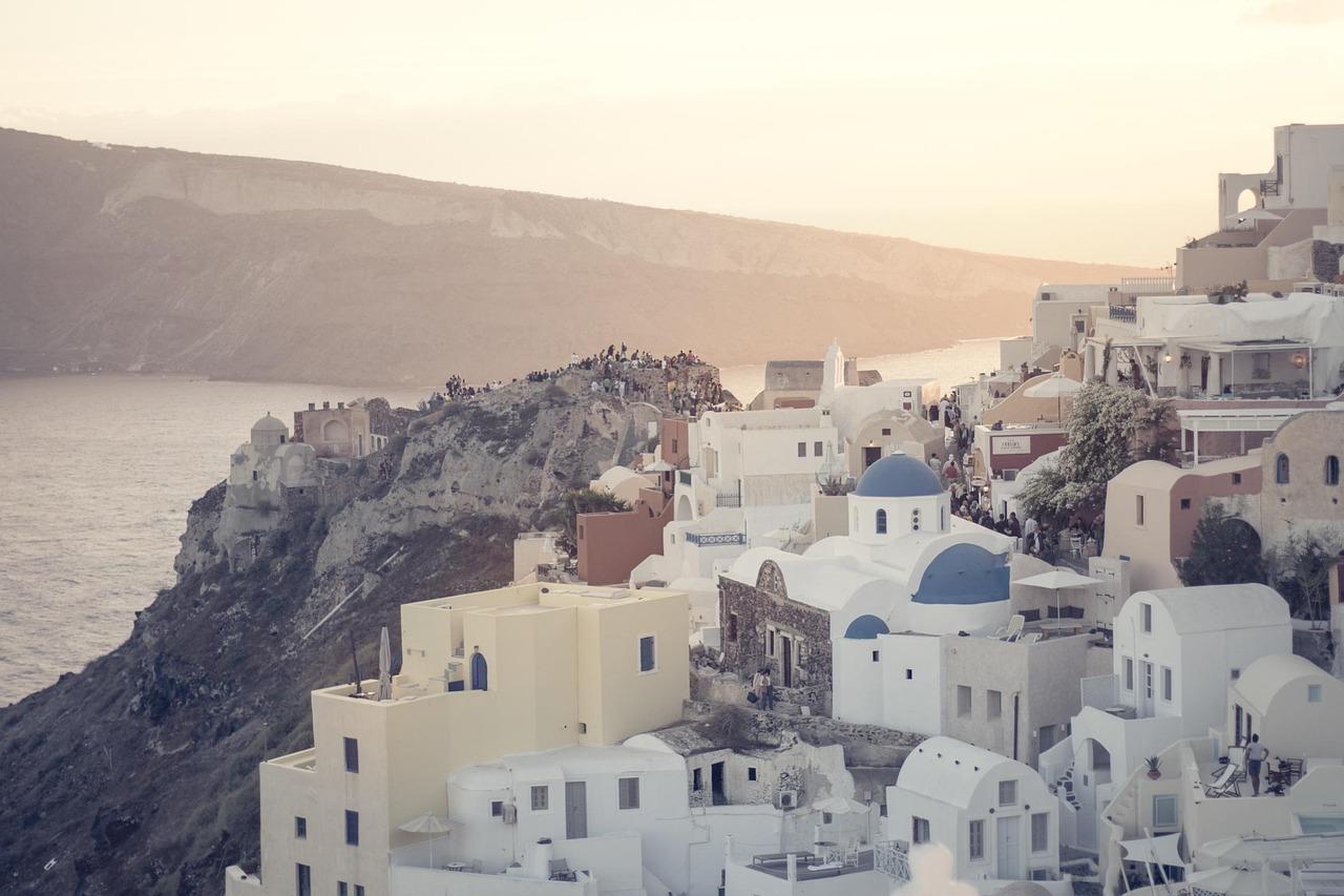 Best travels to Santorini