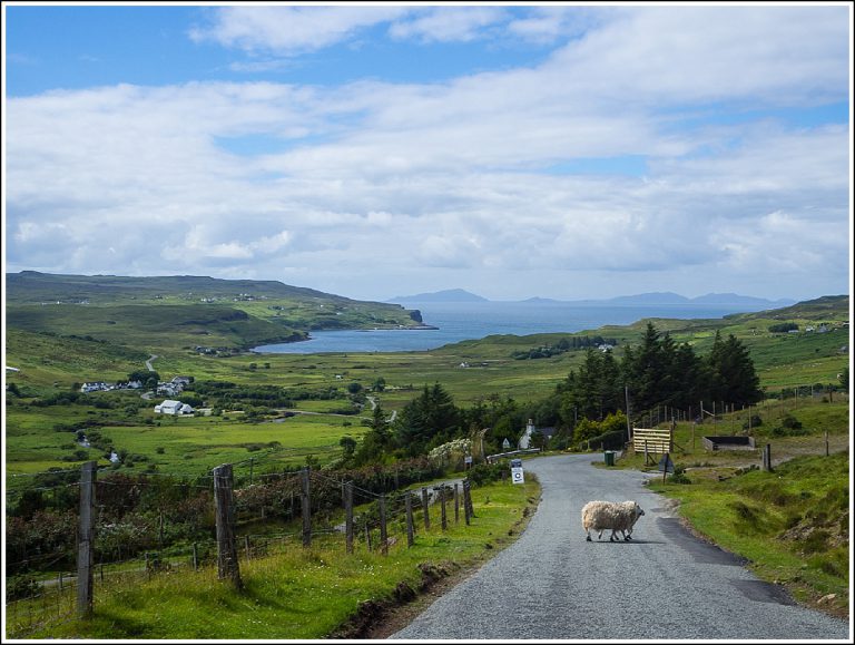 Isle of Skye – der stupbratte klipper møter grønne åser