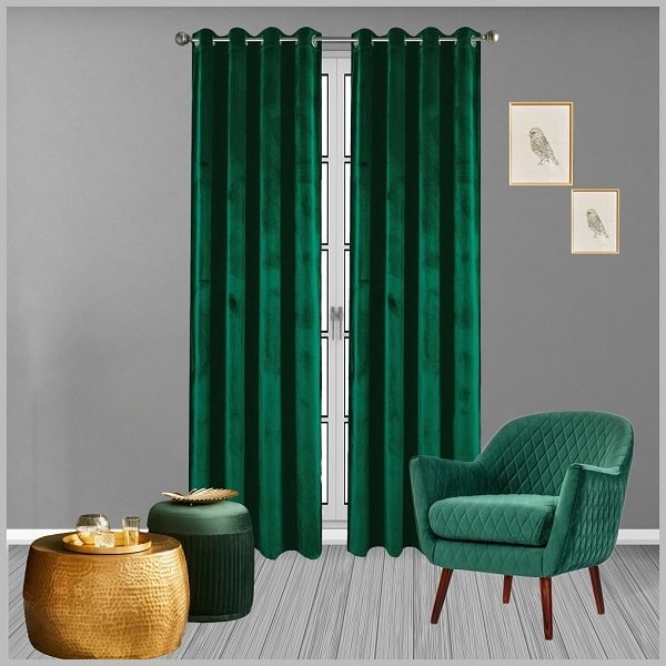 Glow Thuis - Gordijn verduisterend van hoge kwaliteit Fluweel- Fles Groen kleur - Met Ringen - 250x140 cm