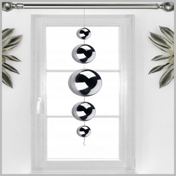 Z-Decoratieve slinger Zilveren ballen 120 x 15 cm, decoratie voor ramen, zilverkleur met reflecterend oppervlak)
