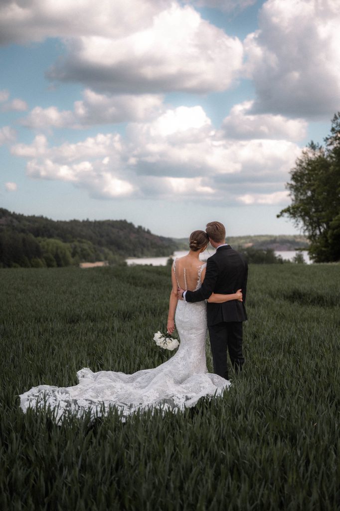 Bröllopsfotografering vid Kanalmagasinet i Mem