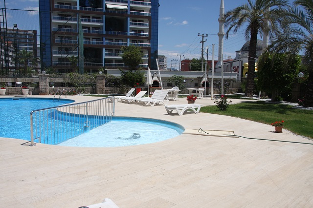 pool-1