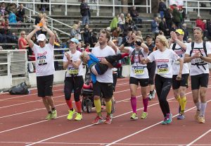 team nordmark springer stockholm marathon med hugo