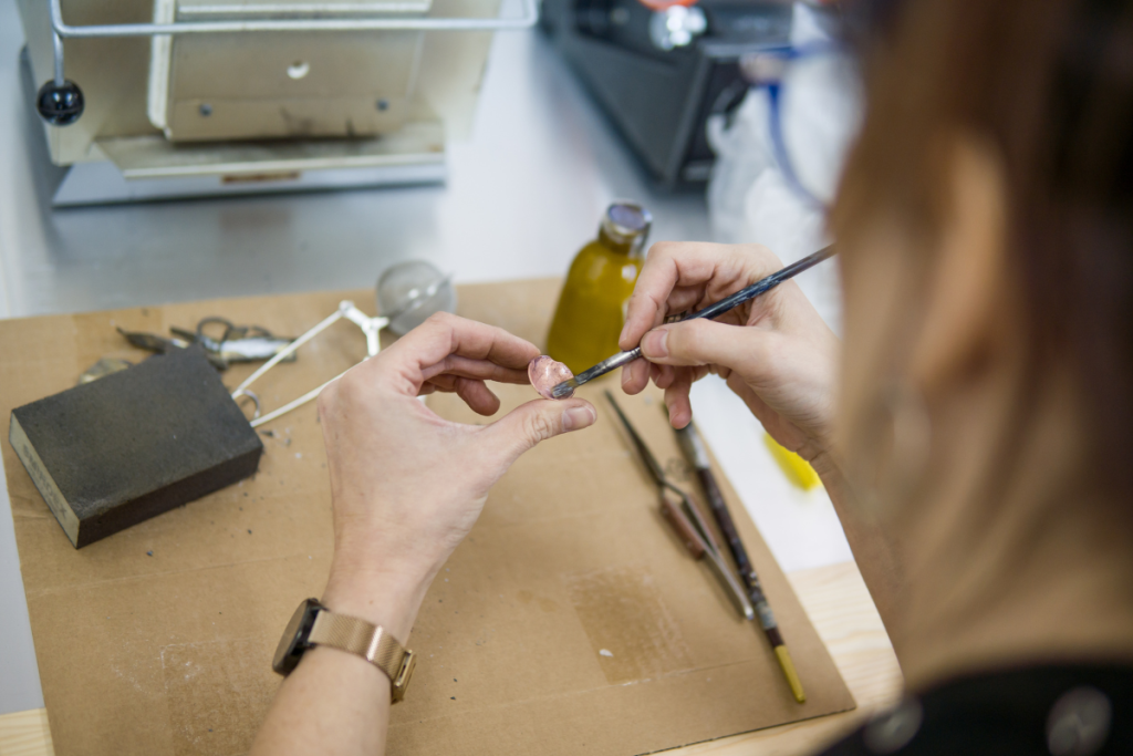 Notre expertise chez Golden Lucky, la fabrication de bijoux