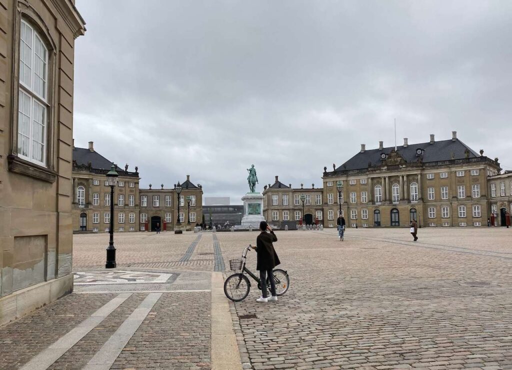 Guided bike tour Copenhagen City Highlights