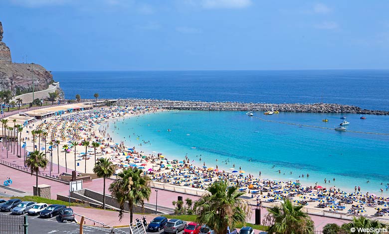 Playa de Amadores