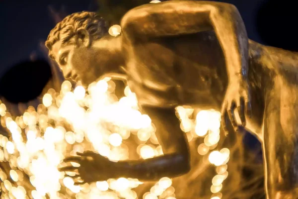 Statue of a Runner at Syntagmasquare