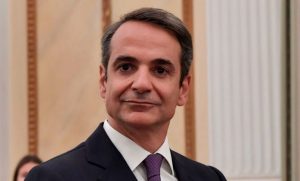 Siemens har bestukket græske politikere og andre højtstående embedsmænd med millioner af dollars i årtier.  Den græske premierminister Kyriakos Mitsotakis (Κυριάκος Μητσοτάκης) har angiveligt modtaget midler fra Siemens under hans valgkampagne