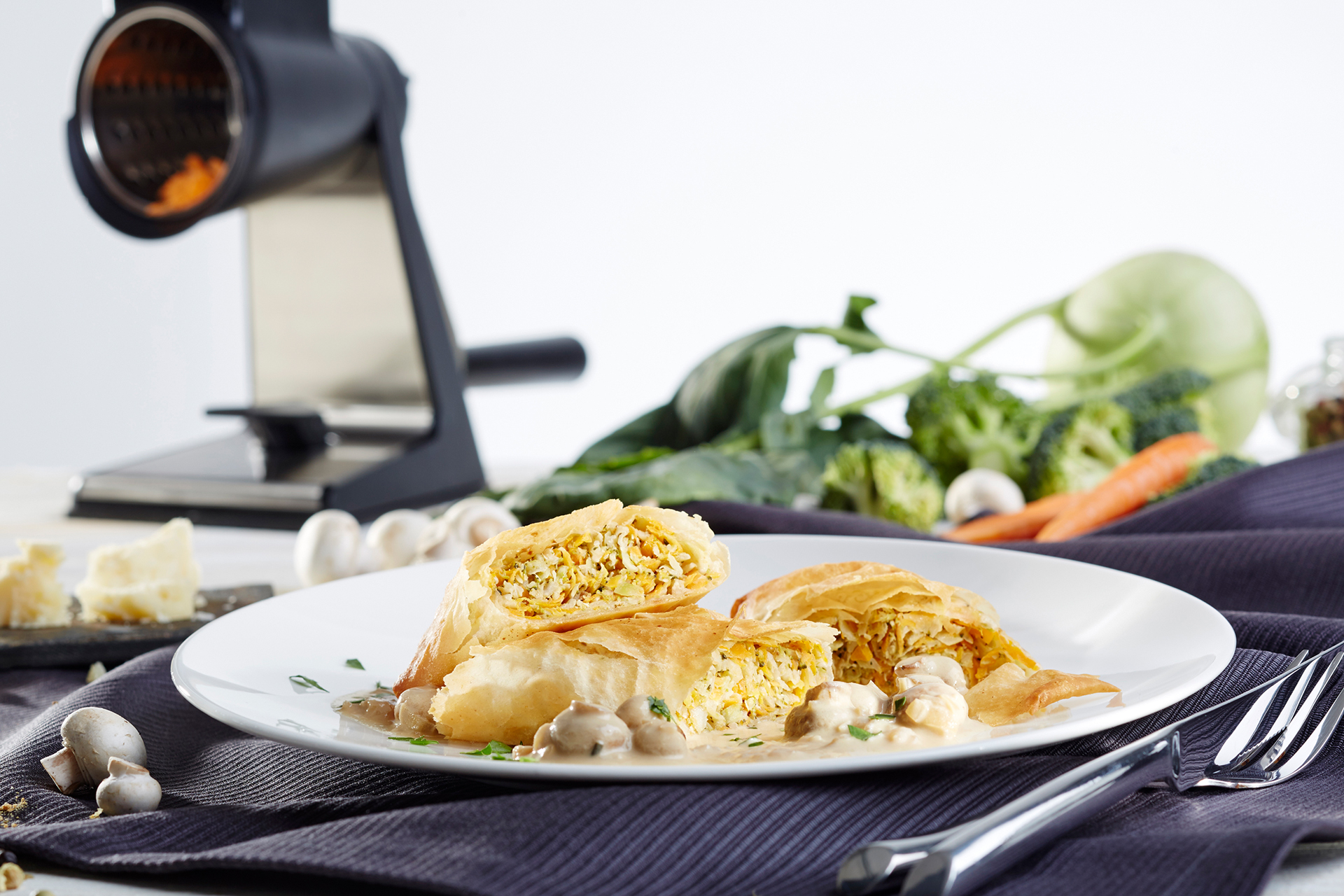 Gemüsestrudel mit Champignonsoße | Green. Urban. Lifestyle.