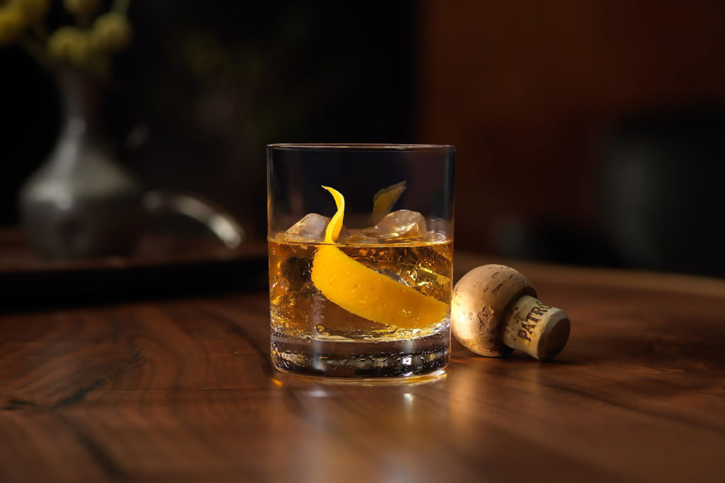 Patrón Old Fashioned - Eine Hommage an die Biene