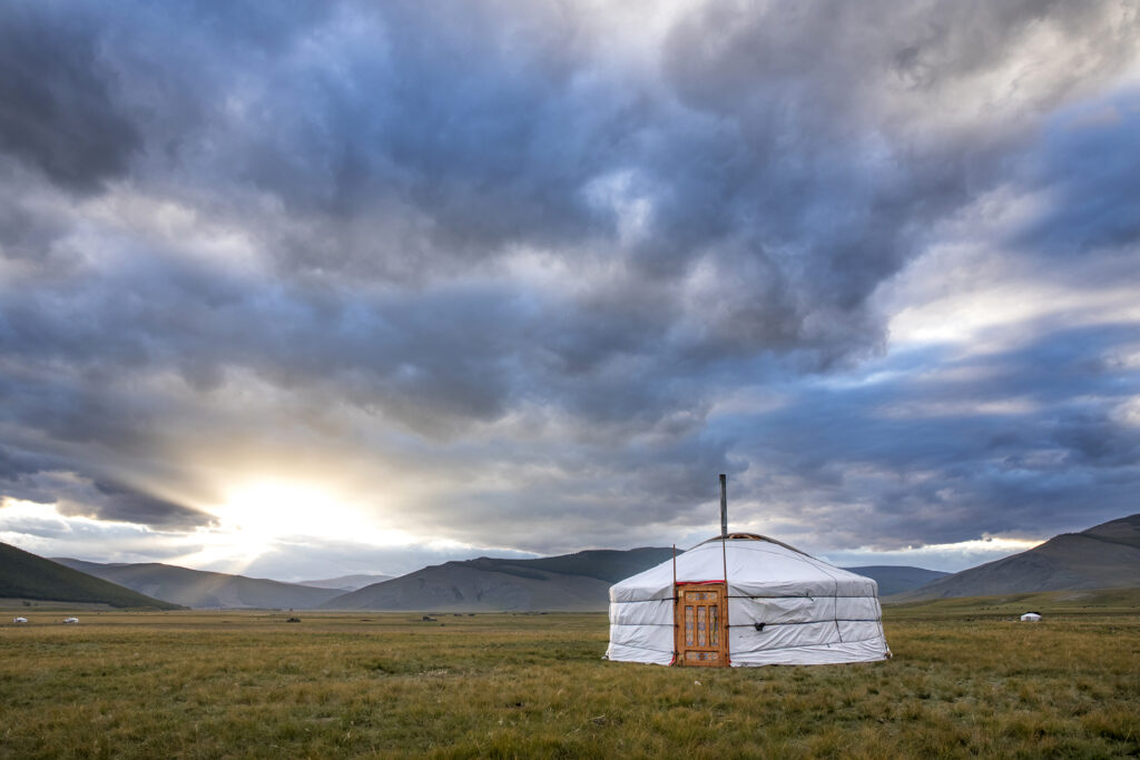 Jurtenleder – Ein Stück Mongolei in deiner Hand