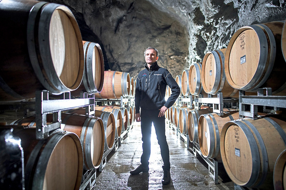 Der spektakuläre Arbeitsplatz von Kellermeister Luc Sermier in den Katakomben der gigantischen Staumauer Grande Dixence