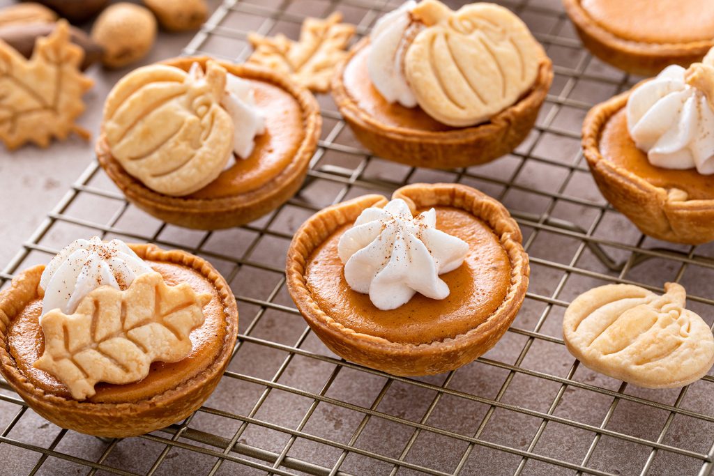 Mini Pumpkin Pies – Klassischer Kürbiskuchen im Miniaturformat