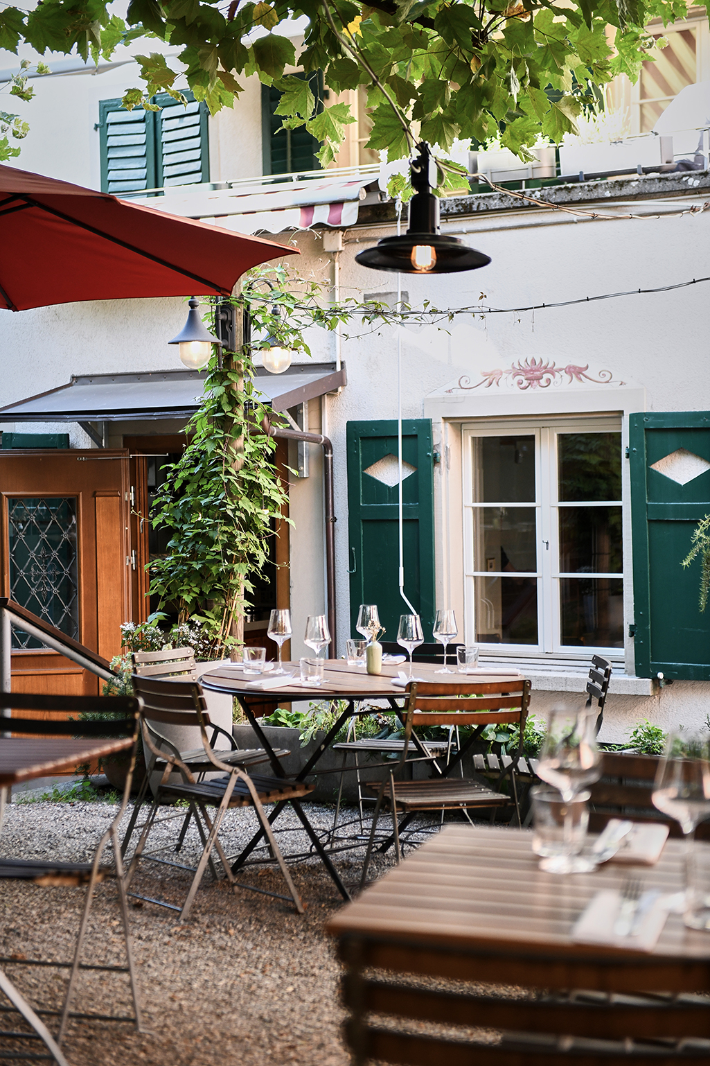 Drei Stuben: Der lauschigste Restaurantgarten von Zürich