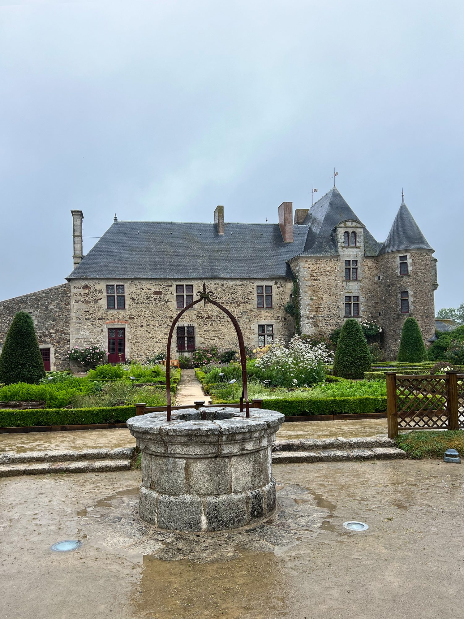 Alter Brunnen
