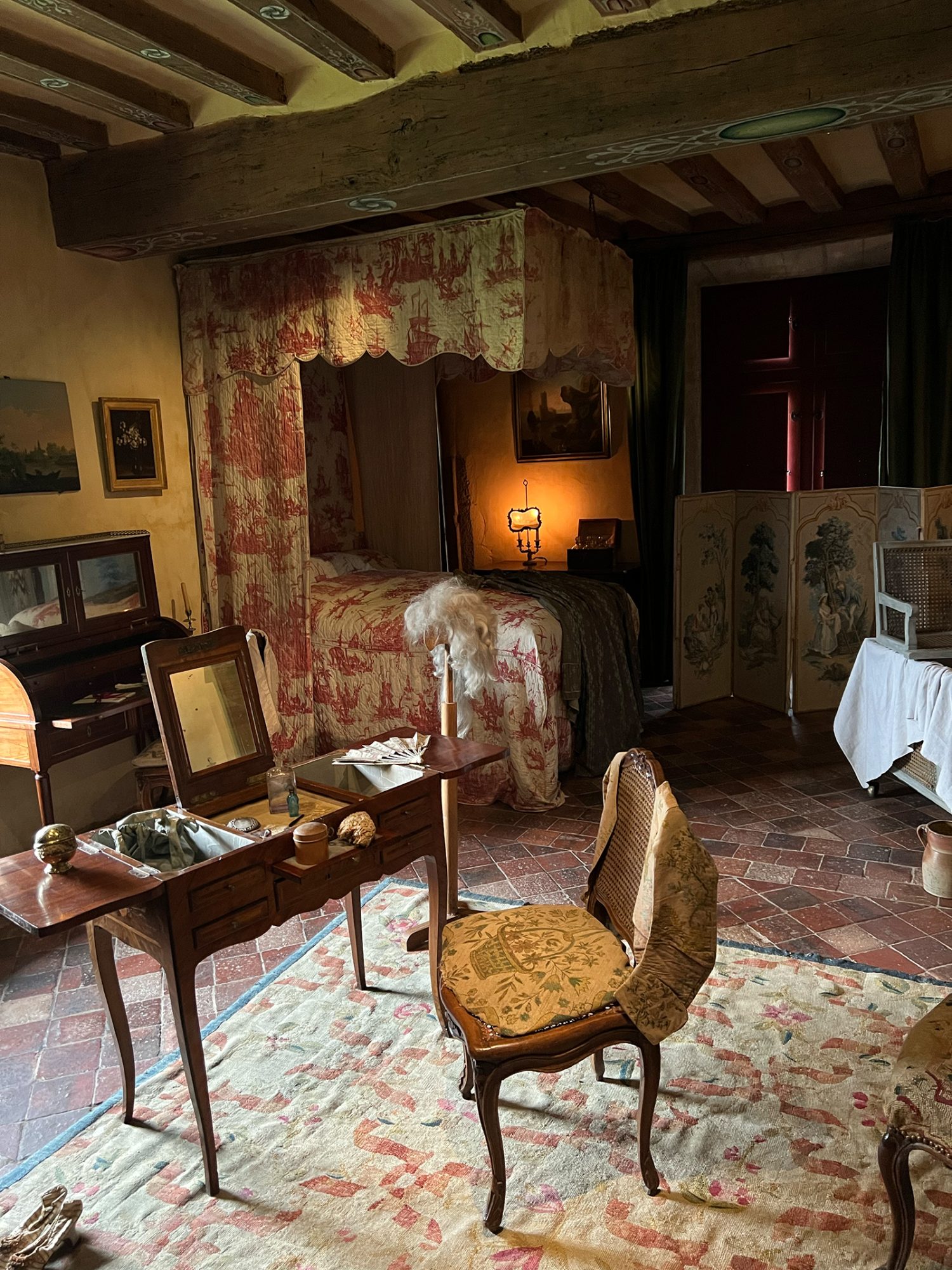 Blick in ein Schlafzimmer