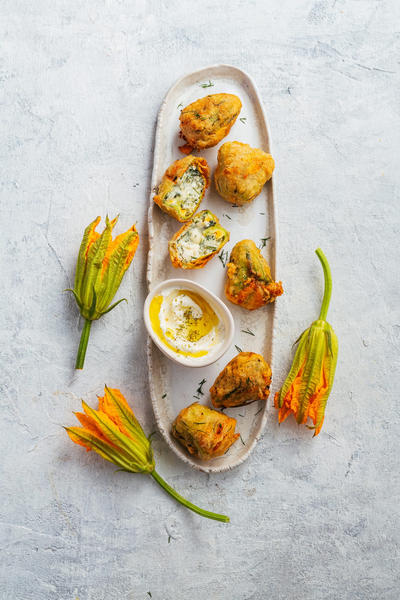 Gefüllte Zucchiniblüten