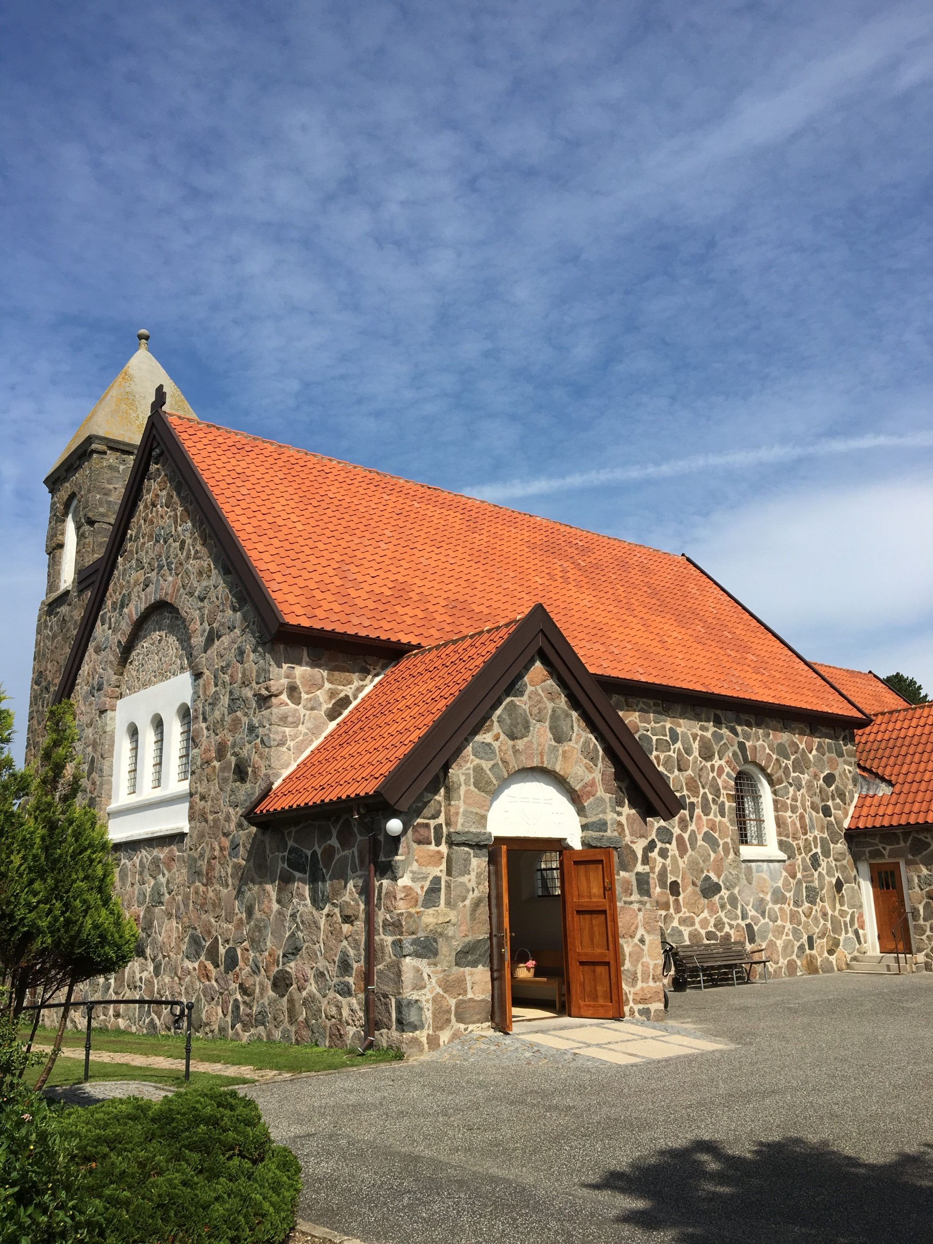 Lynæs kirke 