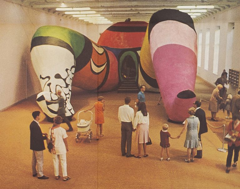 Hon by Niki de saint Phalle