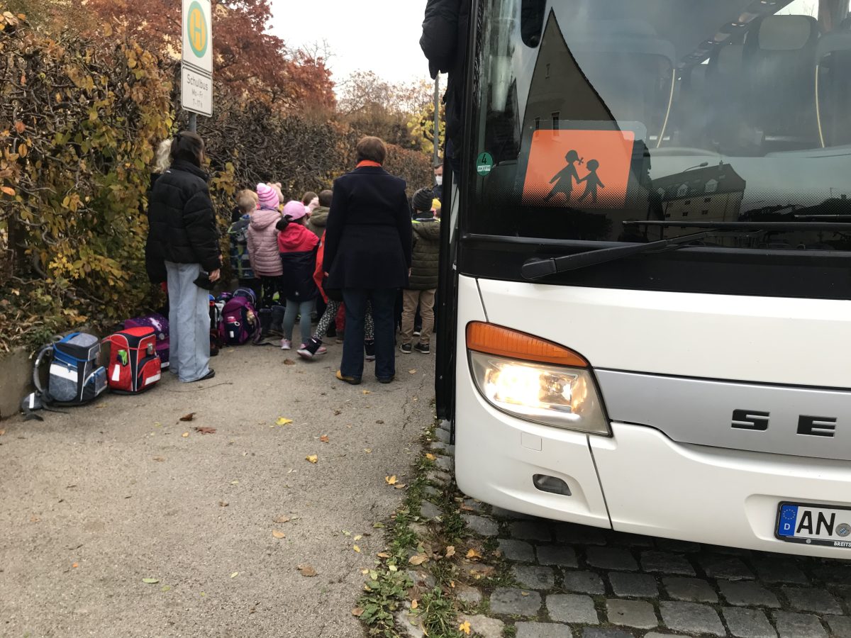 Aktion Schulbus für unsere Schulanfänger*innen