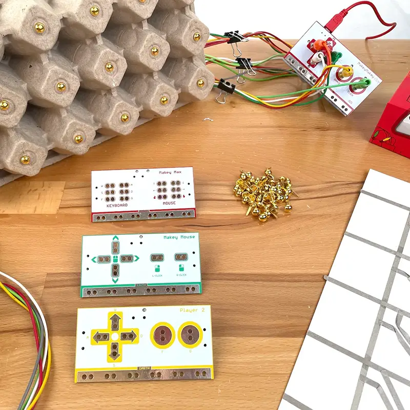 Makey Makey med kreative byggematerialer