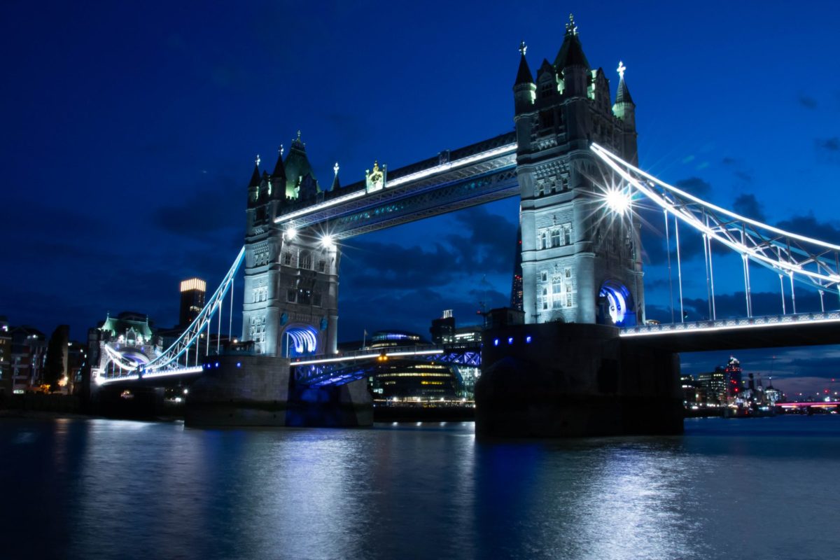 Tower Bridge Londen by night