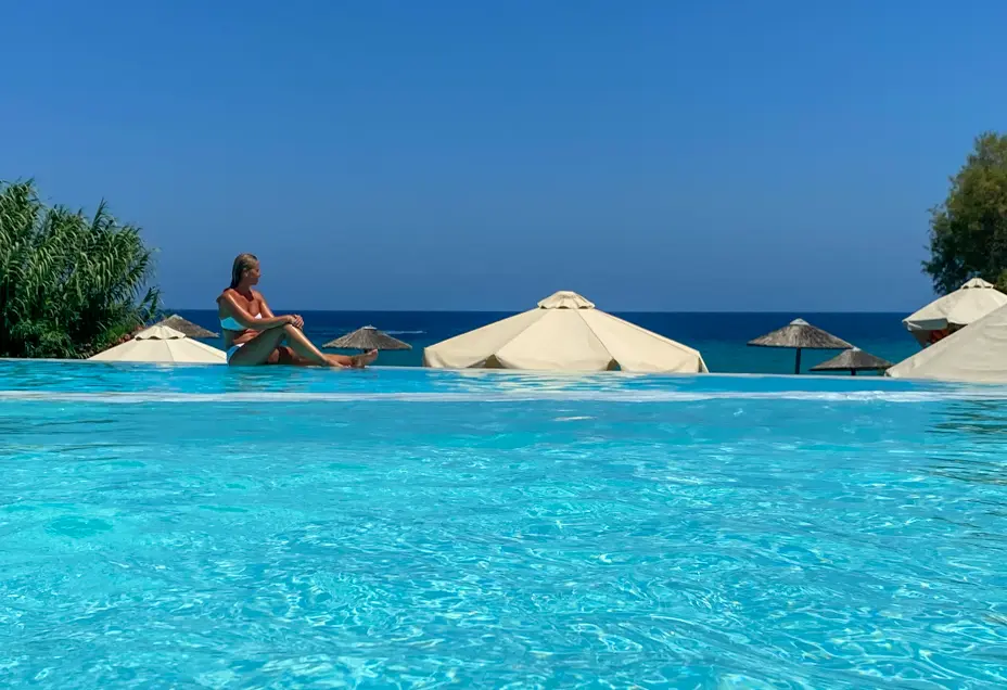 Atlantica Eleon Grand Resort infinity pool