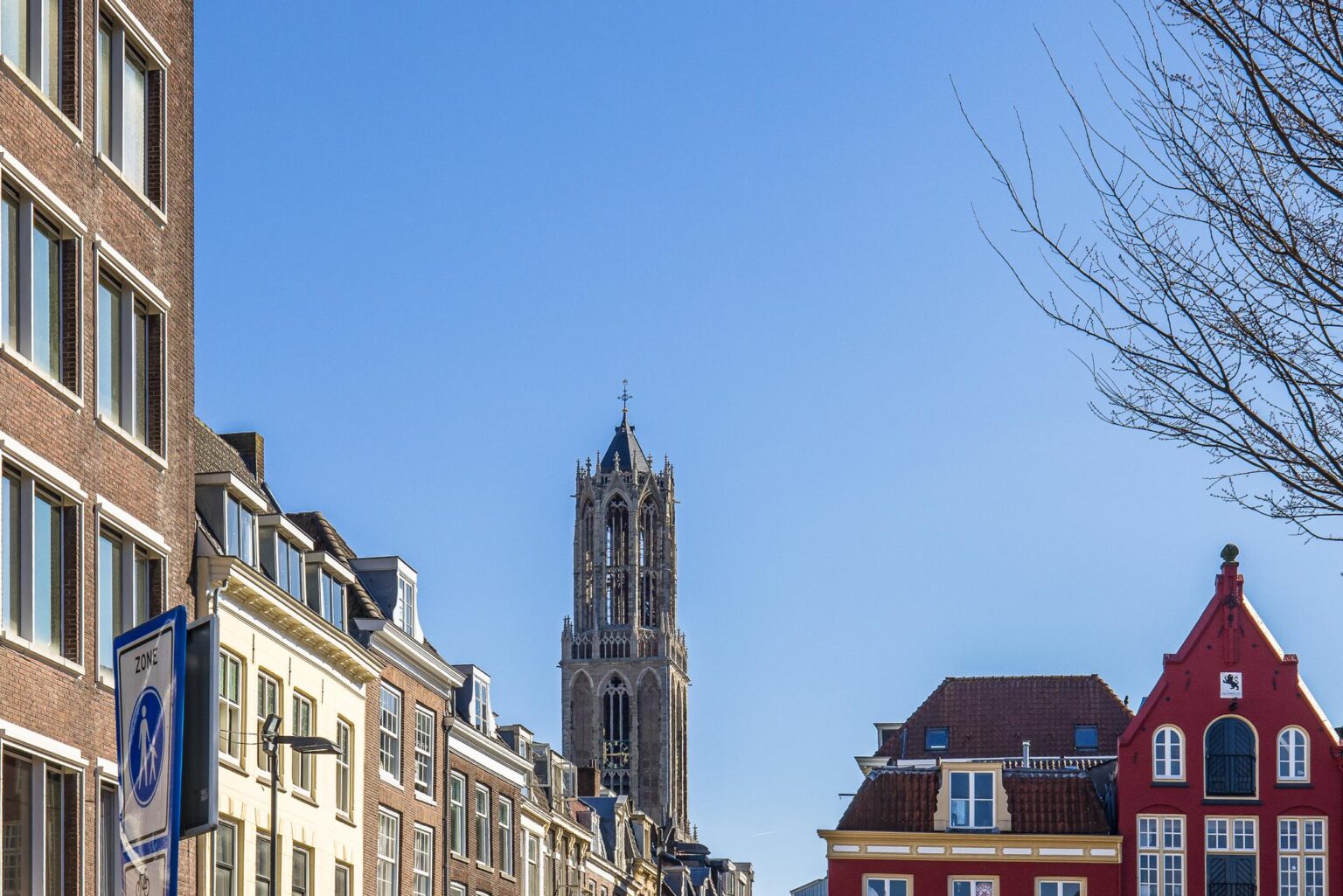 Wonen in Utrecht de cijfers, foto van de Dom vanaf De Neude