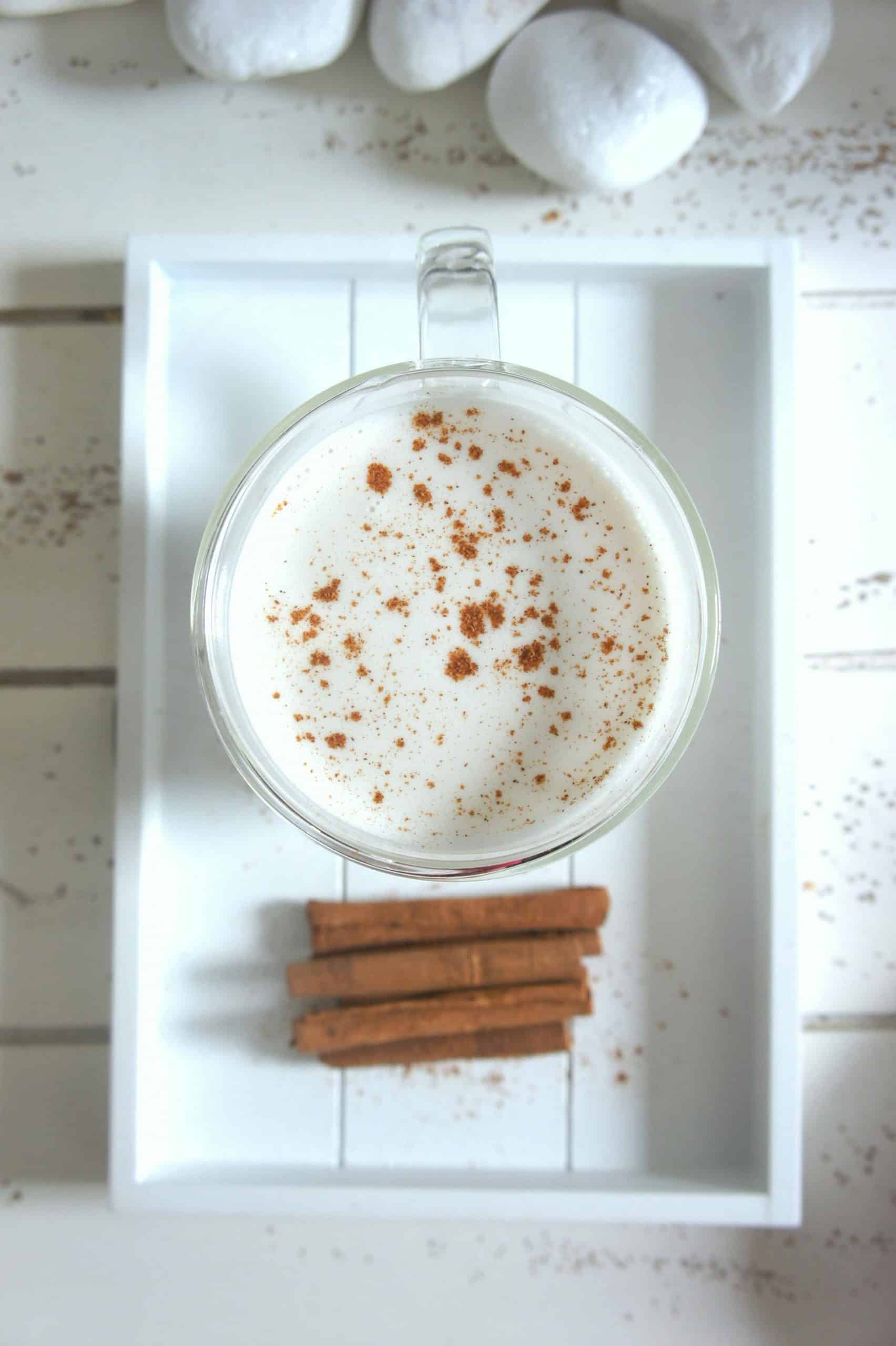 Bourbon Milk Punch Bourbon Milk punch - juldrinkar - vinterdrinkar