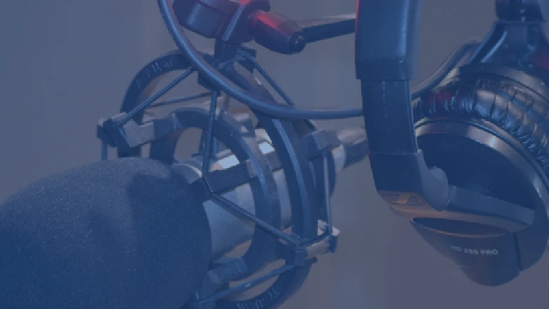 Billede fra optagelse i radiostudiet hos Hvidovre Nærradio