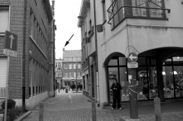 1726_1945 Antwerpen Vrijdagmarkt V-bominslag 2_JD.jpg|1726_1945 Antwerpen Vrijdagmarkt V-bominslag 3_JD.jpg|1726_1945Vrijdagmarkt_Dillen_upd2_800.jpg