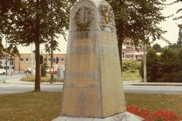 283 SintMichielsBrugge Monument FDejonghe.jpg|283_StMichielsTBR20070125.jpg