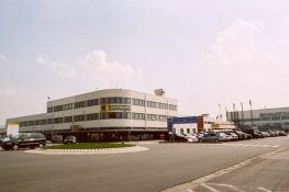 360 Deurne Luchthavengebouw FVH.jpg