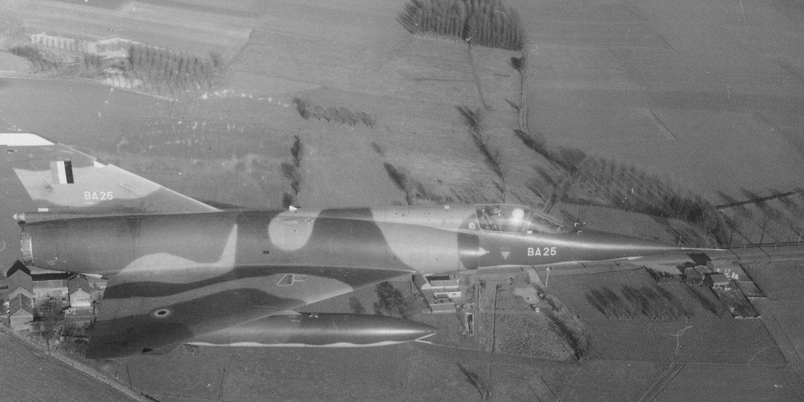 De BA25 op 7 maart 1972, de enige bestaande luchtfoto in de buurt van Eghezée, tijdens mijn vlucht van Beauvechain naar Florennes. © Archief Andre Jansens